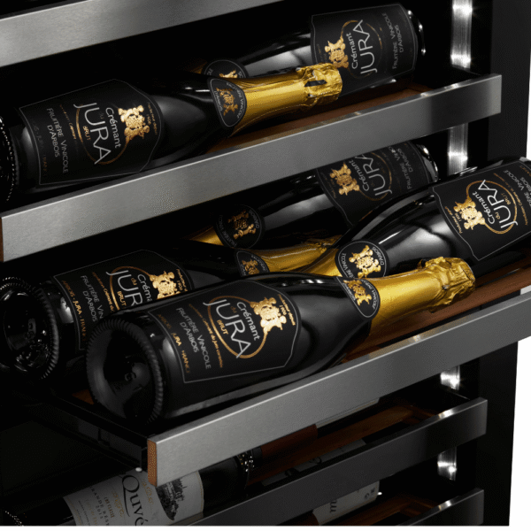 Cava de vino mQuvée WCD182FGBS