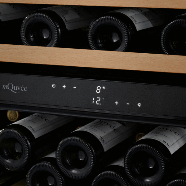 Cava de vino mQuvée WCD60AB-700